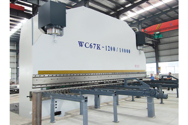 What are the advantages of hydraulic sheet bending machines in specific application scenarios?